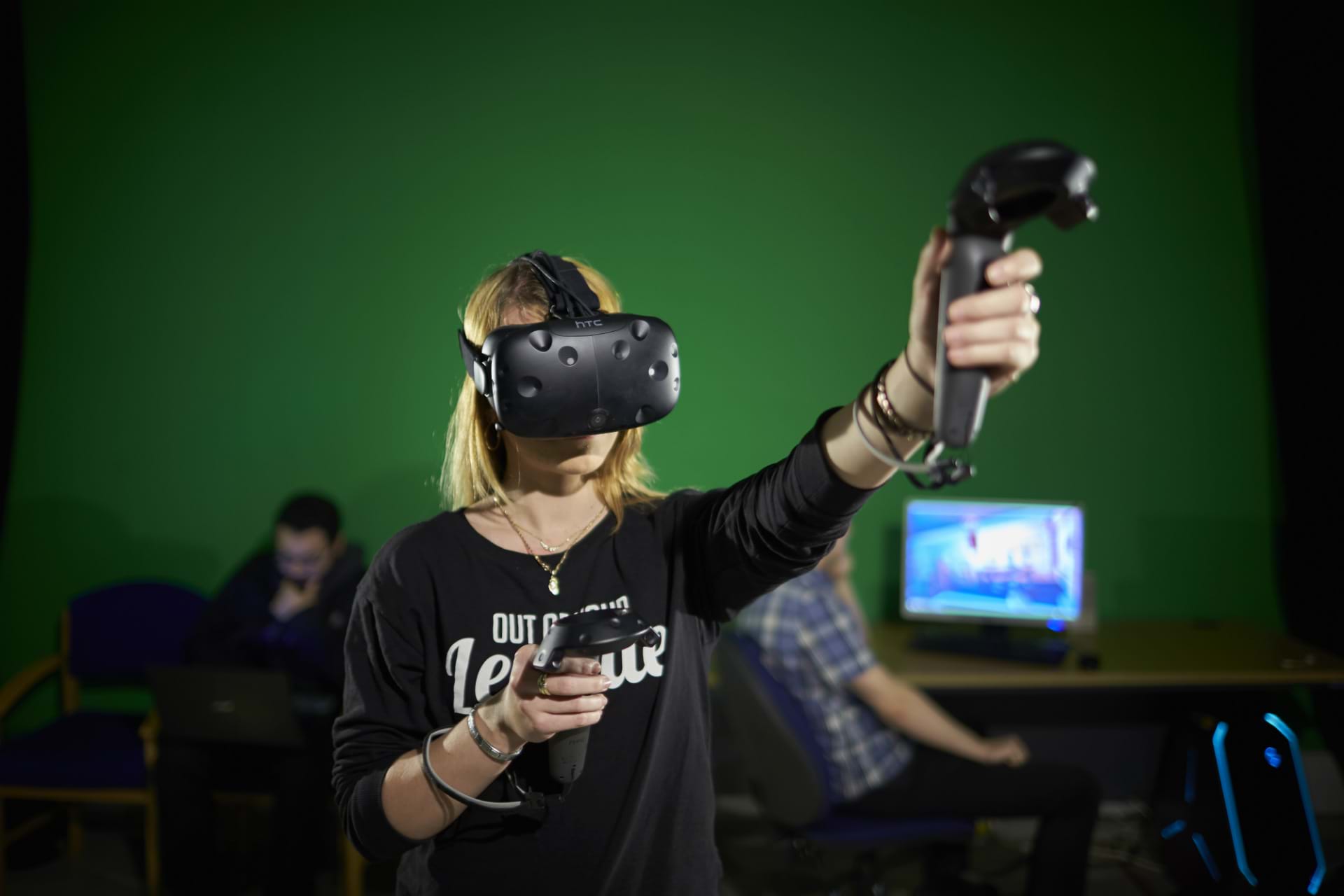 Woman experiences virtual reality 