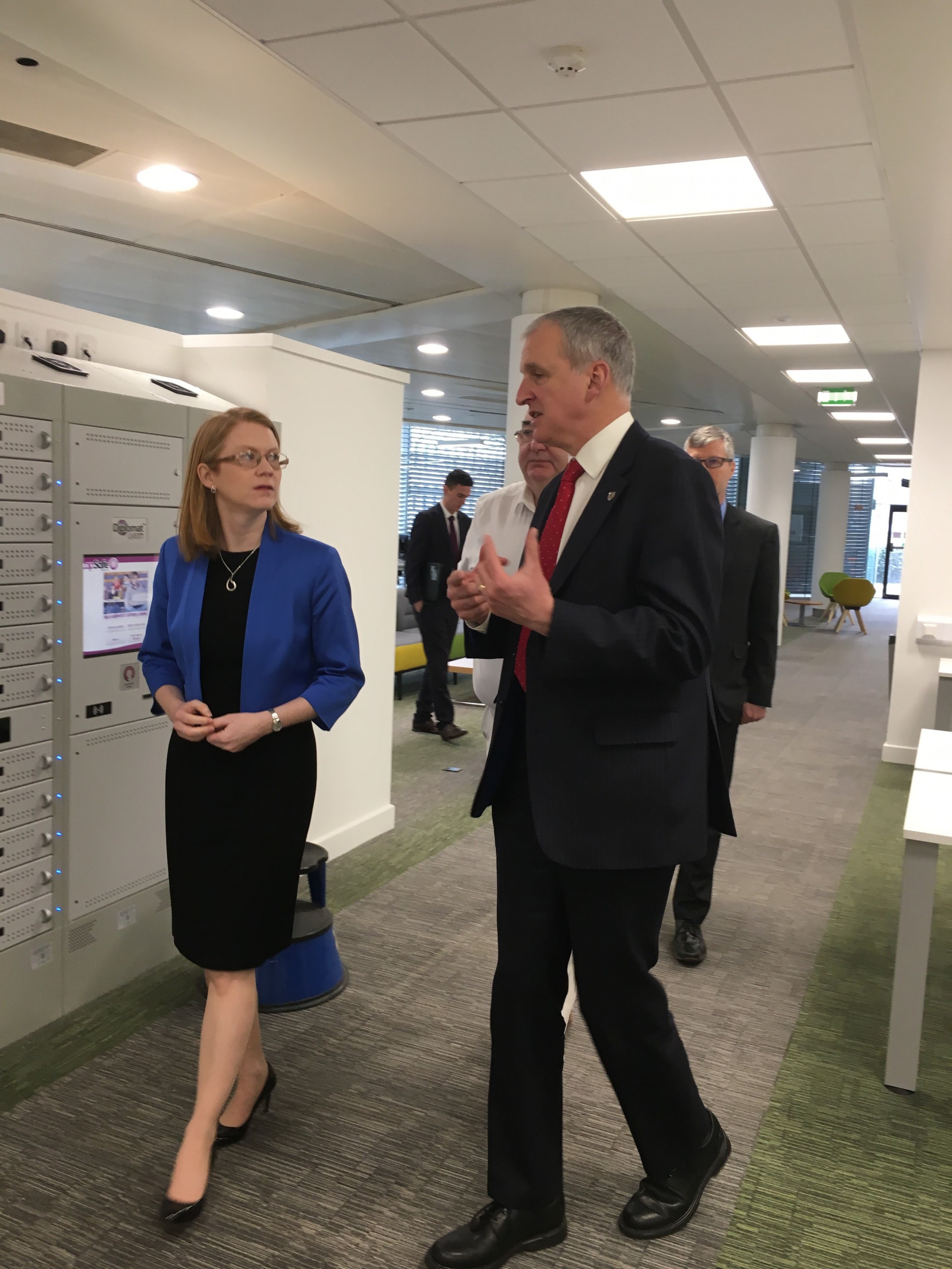 Scottish Minister Visits Abertay to Praise Introduction of Access Thresholds