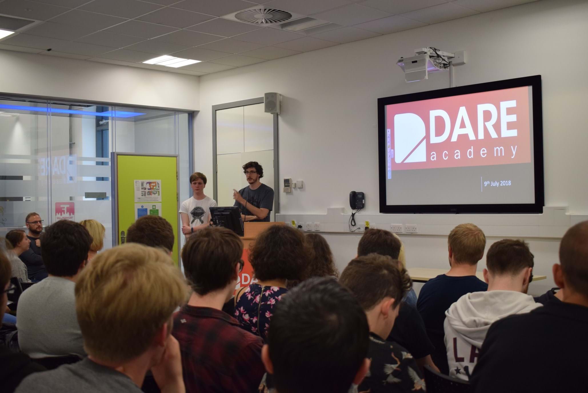 Bit Loom speak to Dare students