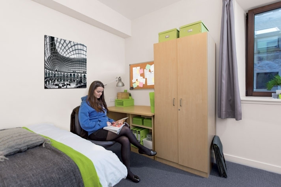 An image of a room in the keiller court accommodation.