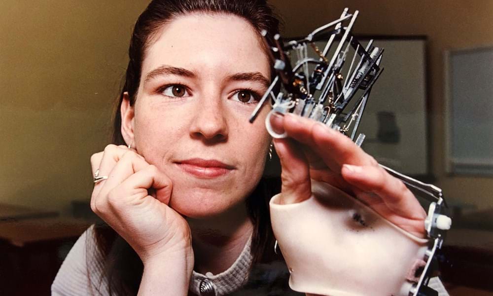 Mechanical Engineering Dept Finger Healing device circa 1995