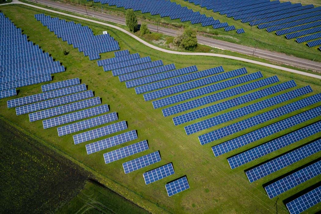 Solar farm from above - Transform Net-Zero