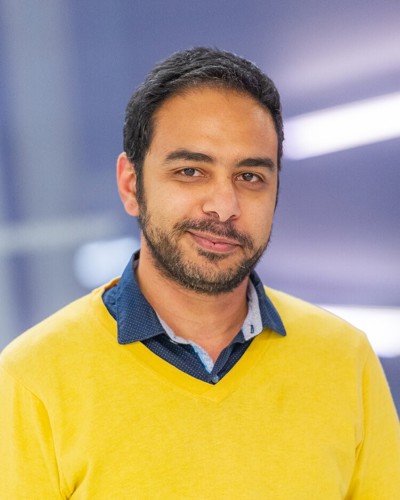 The image is a headshot of Ahmed El-shaer