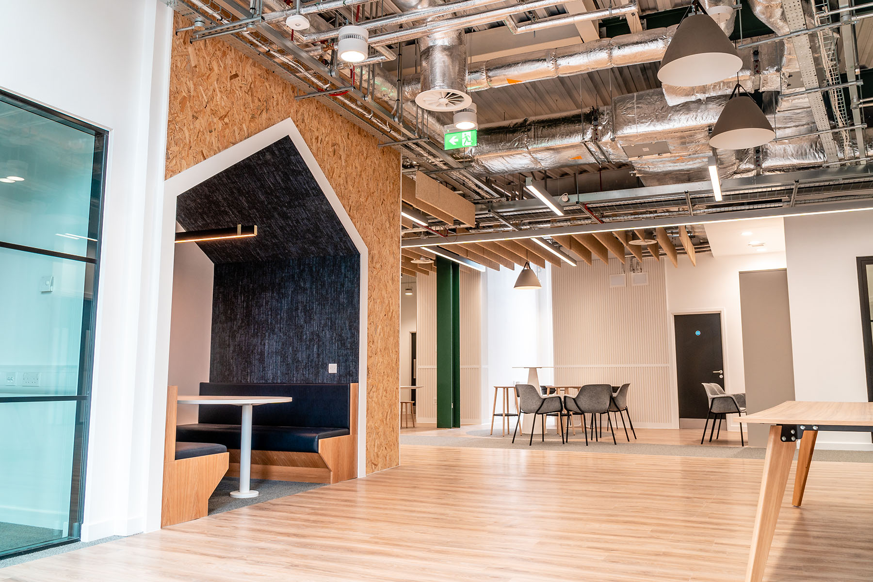 cyberQuarter - desks and chairs in an open plan setting